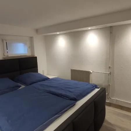Ferienwohnung, Apartment, - Berlin Neuenhagen דירה *